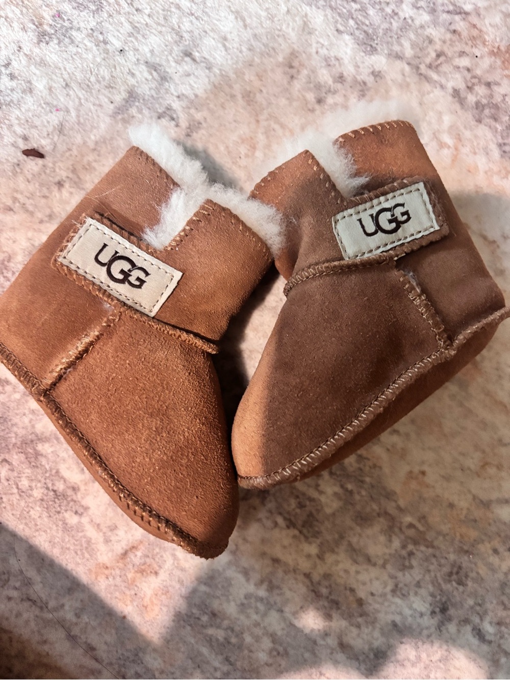 UGG baby Chestnut Suede Sheepskin Booties size 2
